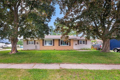 /international/us/255-259-park-street-oregon-wi-110100329207/