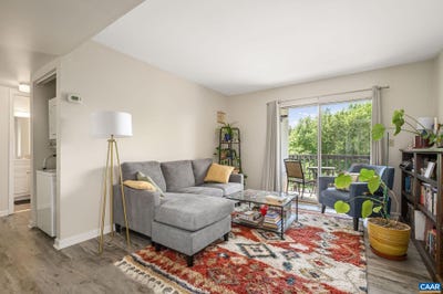 /international/us/1243-cedars-ct-charlottesville-va-110107546246/