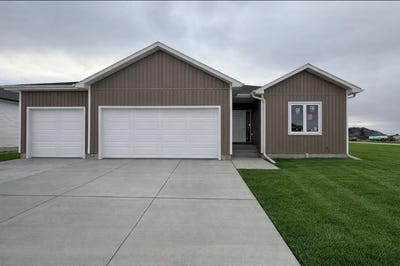 /international/us/2574-56th-ave-columbus-ne-110106038615/