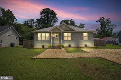 /international/us/233-stratford-drive-colonial-beach-va-110100582291/
