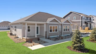 /international/us/2866-wild-goose-way-stoughton-wi-110105859528/