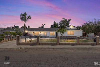 /international/us/3917-reno-avenue-bakersfield-ca-110108611645/