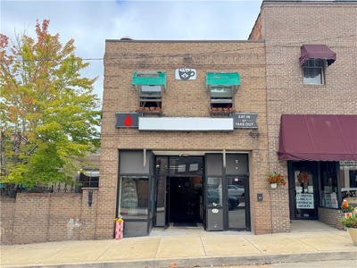 /international/us/417-clay-avenue-jeannette-pa-110103054570/