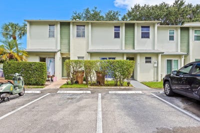 /international/us/822-crystal-lake-drive-deerfield-beach-fl-110107173567/