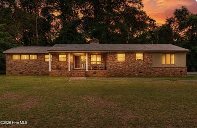 /international/us/809-woodside-drive-johnston-sc-110108391166/