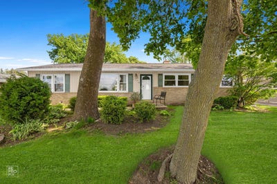 /international/us/114-59th-street-willowbrook-il-110108022750/