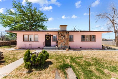 /international/us/18123-avenue-a-edwards-ca-110108710495/