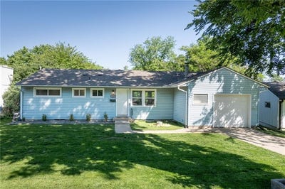 /international/us/1202-sw-peggy-circle-lee-s-summit-mo-110108363700/