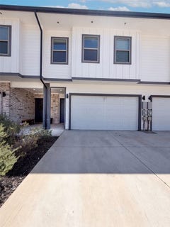 /international/us/1020-17th-street-plano-tx-110119632737/