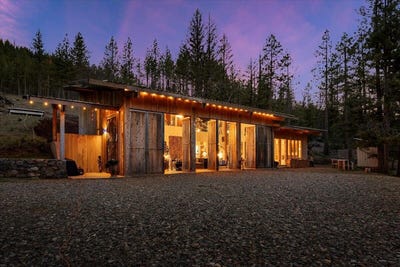/international/us/blue-wolf-ranch-out-of-area-ca-110108391471/