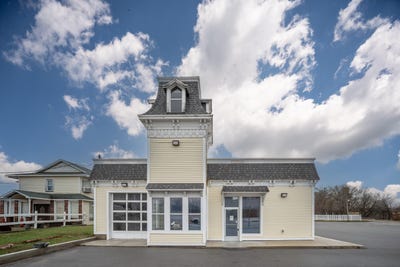 /international/us/508-e-houghton-avenue-west-branch-mi-110107518300/