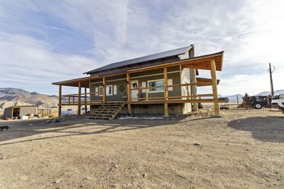 /international/us/699-stephens-rd-challis-id-110105506946/