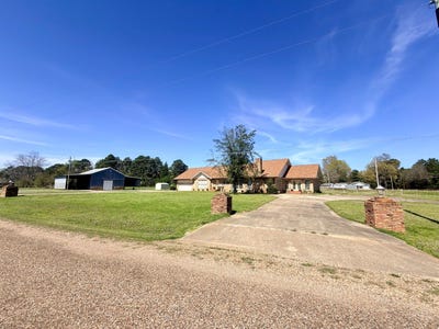 /international/us/1249-9th-st-ashdown-ar-110100467362/