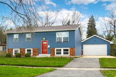 /international/us/3626-peach-grove-lane-hazel-crest-il-110107439564/