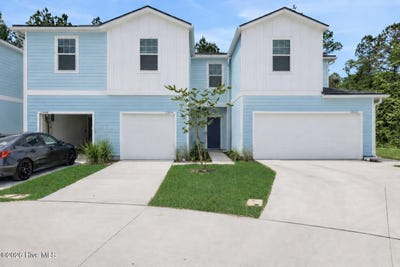 /international/us/237-senna-drive-holly-ridge-nc-110106693848/