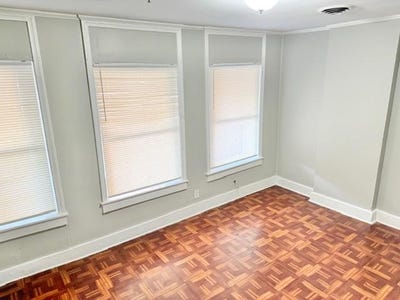 /international/us/27-main-street-e-westminster-md-110107244391/