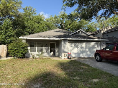 /international/us/11027-oakcrest-drive-d-iberville-ms-110107809446/