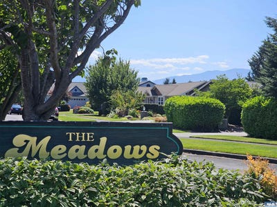 /international/us/9999-lindsay-ln-sequim-wa-110101013135/