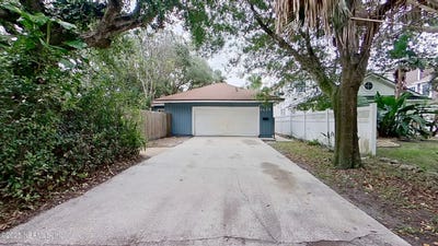 /international/us/1615-seminole-road-atlantic-beach-fl-110109121962/