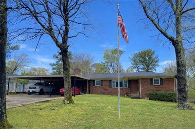 /international/us/197-cooper-lake-road-se-mableton-ga-110106468518/