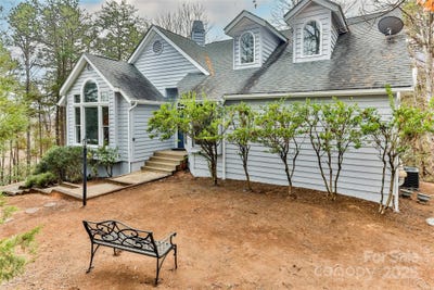 /international/us/212-ridgeway-road-lake-lure-nc-110104107106/