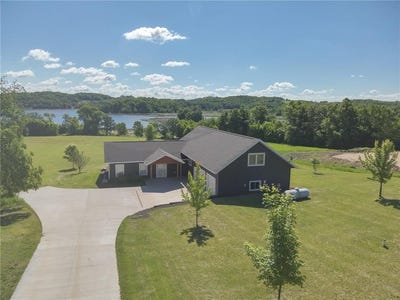 /international/us/24718-w-elbow-road-pelican-rapids-mn-110105926547/