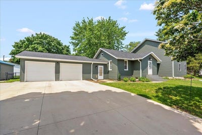 /international/us/221-stewart-street-plainfield-ia-110100194744/?lang=zh-tw