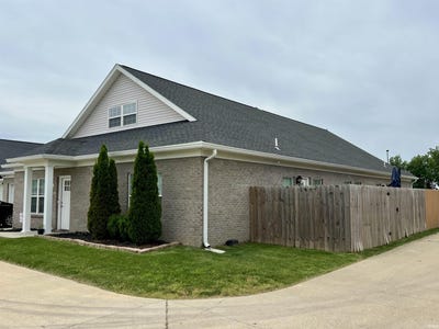 /international/us/2630-pecan-trace-evansville-in-110108412880/