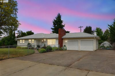 /international/us/3451-elmira-rd-eugene-or-110101118479/