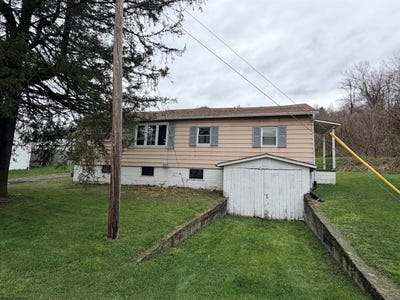 /international/us/10-center-street-rowlesburg-wv-110106841892/