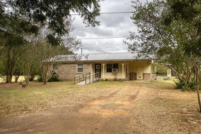 /international/us/4233-an-county-road-163-palestine-tx-110119790152/