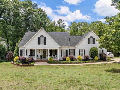 /international/us/379-shallowford-drive-boiling-springs-sc-110108352432/