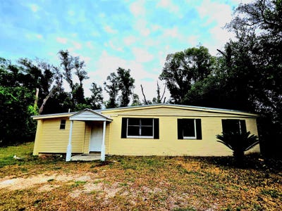 /international/us/906-n-veterans-drive-perry-fl-110107870500/