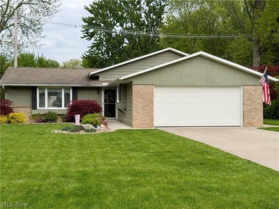 /international/us/875-princeton-avenue-amherst-oh-110107878155/