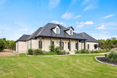 /international/us/1687-noble-trl-canyon-lake-tx-110107627687/
