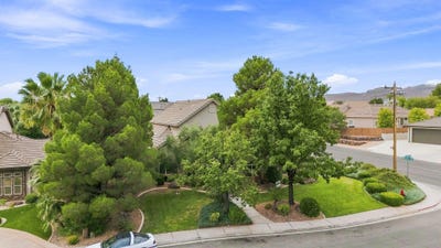 /international/us/3611-sagebrush-dr-santa-clara-ut-110109860687/