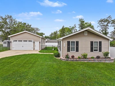 /international/us/630-s-charlotte-street-lombard-il-110108221327/