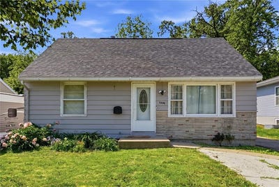 /international/us/1529-e-avenue-nw-cedar-rapids-ia-110108380191/