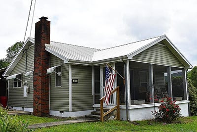 /international/us/40-east-avenue-rossville-ga-110099472765/