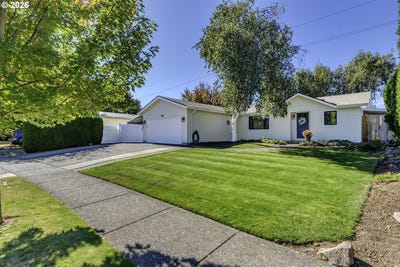 /international/us/3248-b-st-forestgrove-or-110120423964/