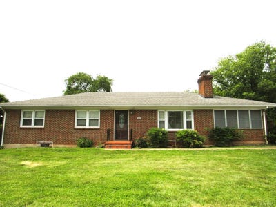 /international/us/2018-s-coolwell-road-monroe-va-110108445314/