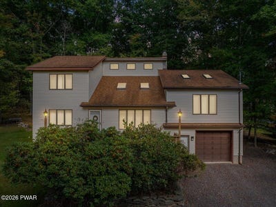 /international/us/33-berry-lane-lakeville-pa-110120612972/