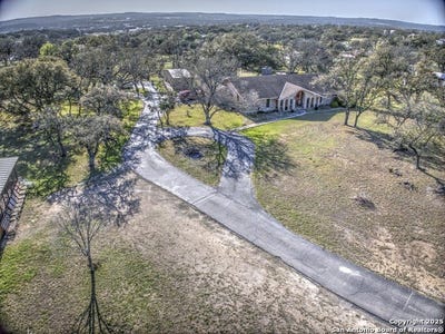 /international/us/105-wollschlaeger-boerne-tx-110100928449/