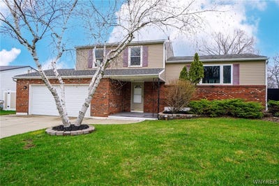 /international/us/4286-sheva-lane-hamburg-ny-110107036261/
