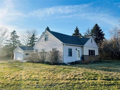 /international/us/53007-140th-street-donnelly-mn-110105270078/