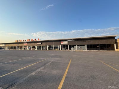 /international/us/2419-n-1st-avenue-escanaba-mi-110106921994/
