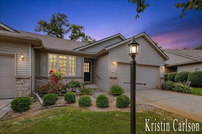 /international/us/4886-castle-hills-court-ne-rockford-mi-110101395095/