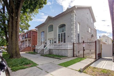 /international/us/1124-128th-street-queens-ny-110108389371/