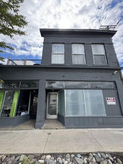 /international/us/456-leonard-street-nw-grand-rapids-mi-110106093268/