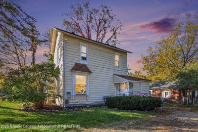 /international/us/715-717-e-grand-river-avenue-williamston-mi-110120514867/